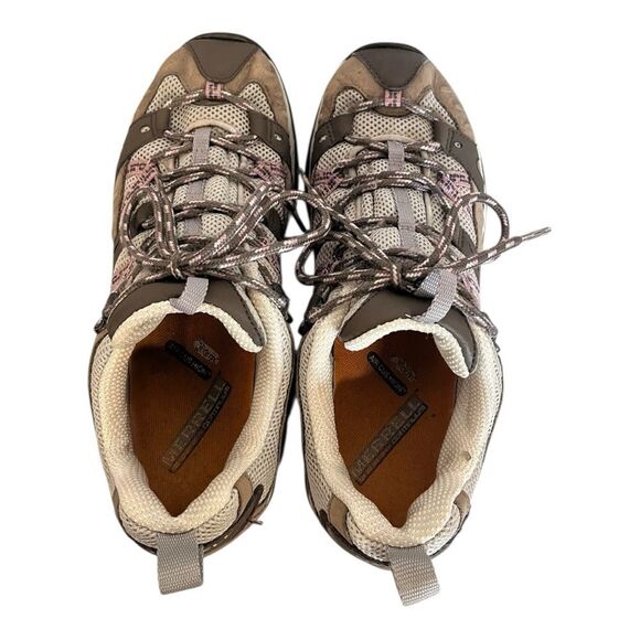 Merrell | Women’s Pink Beige Vibram Waterproof Hiking Sneaker 8 - Picture 7 of 9